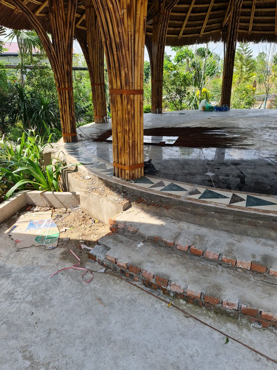 thi cong da tai nha hang sen ho hung yen 16