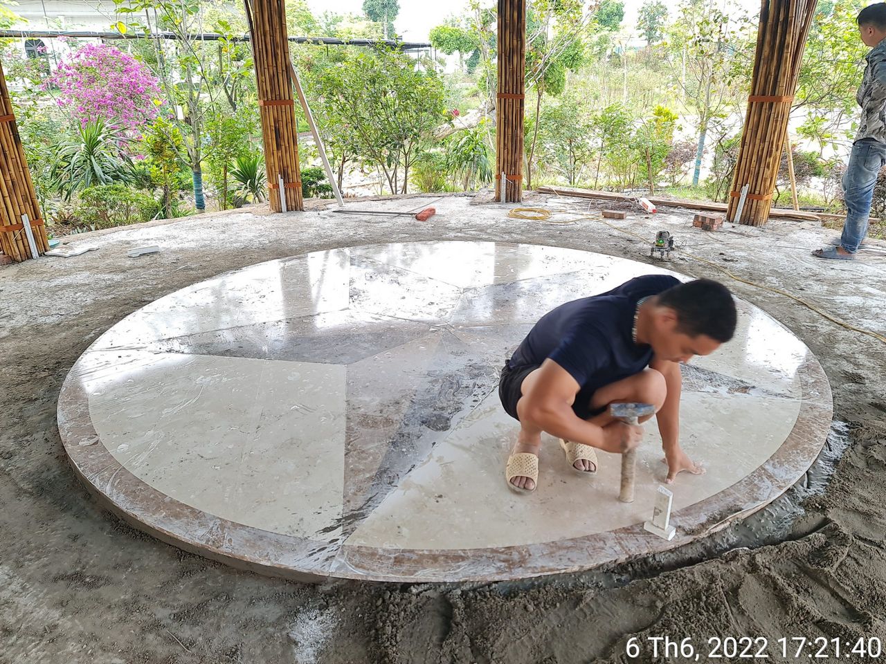 thi cong da tai nha hang sen ho hung yen 19